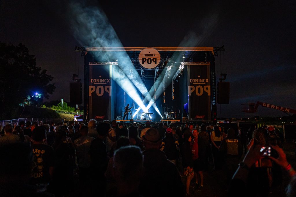 2025-07-05_Reflexion_ConincxPop_ROCKATEER-050