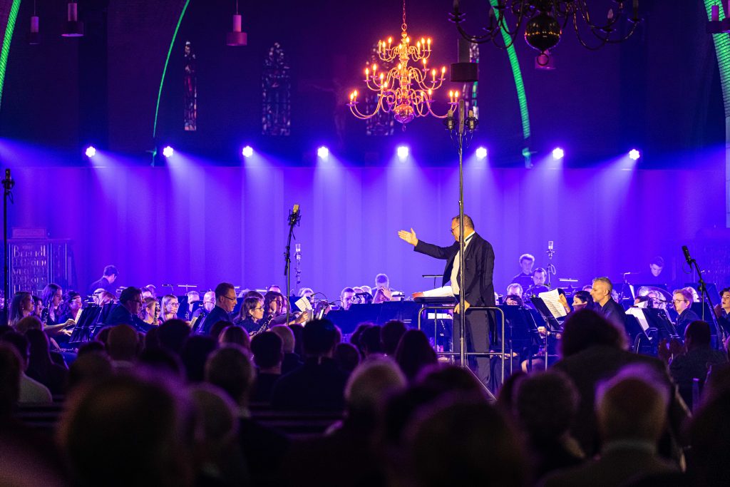 2025-10-25_ReflexionKerkMaastricht_ROCKATEER-BYV-011