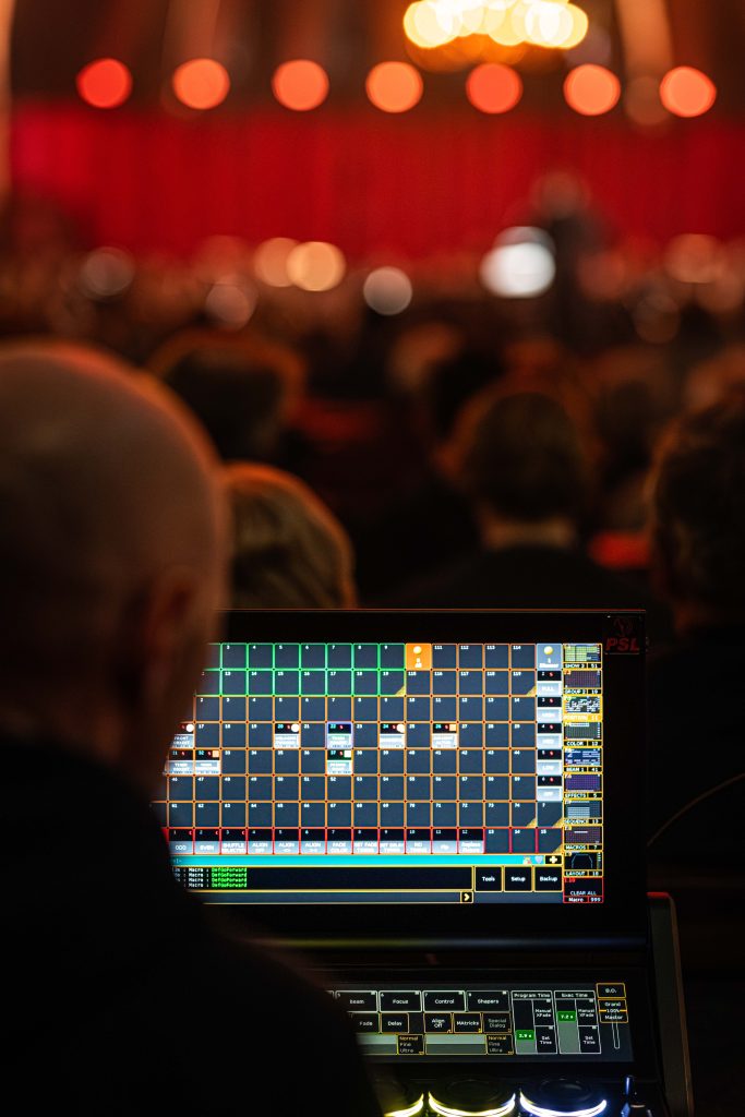 2025-10-25_ReflexionKerkMaastricht_ROCKATEER-BYV-025